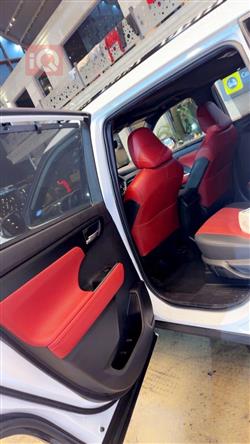 تۆیۆتا هایلاندەر